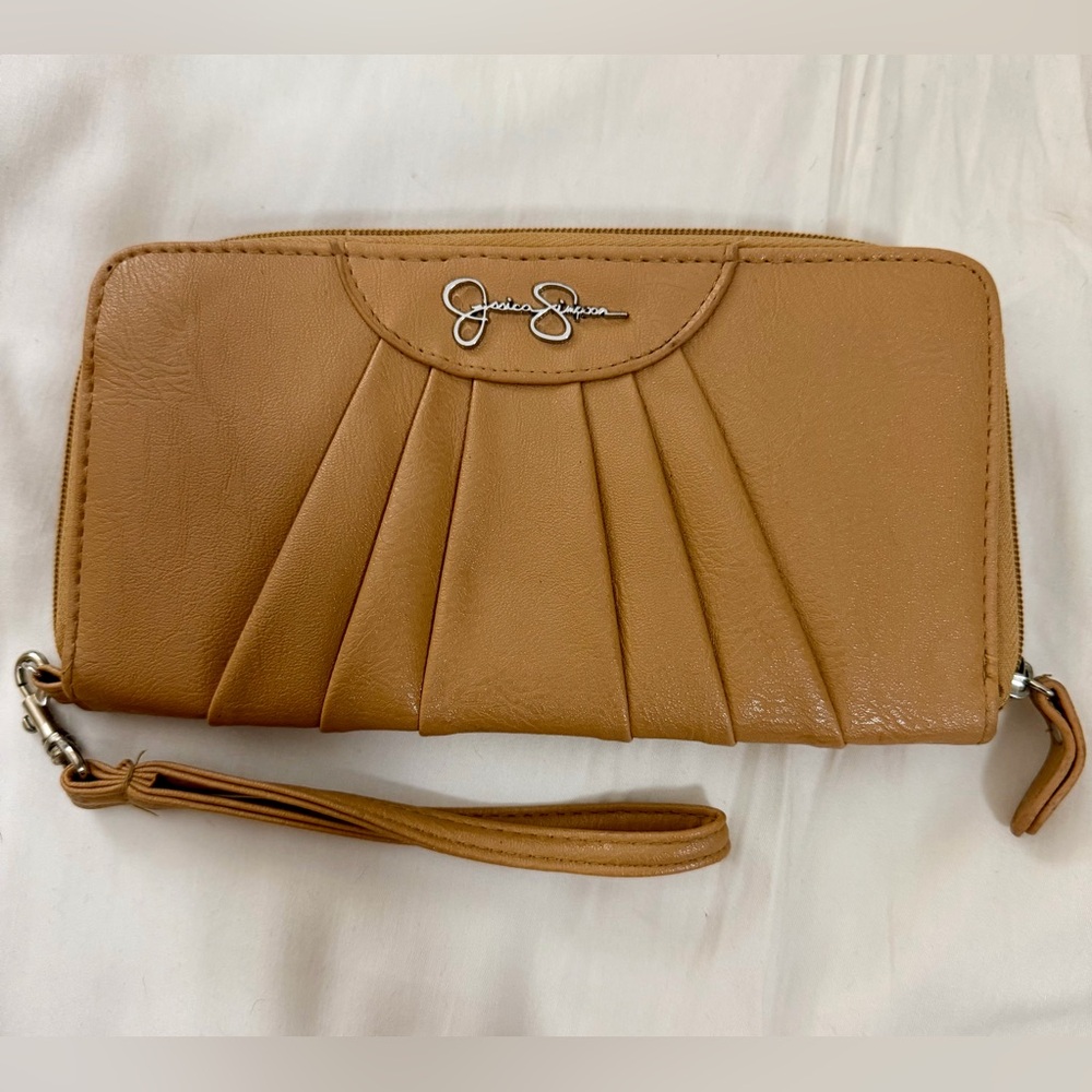Jessica Simpson - Tan Women's Clutch Wallet